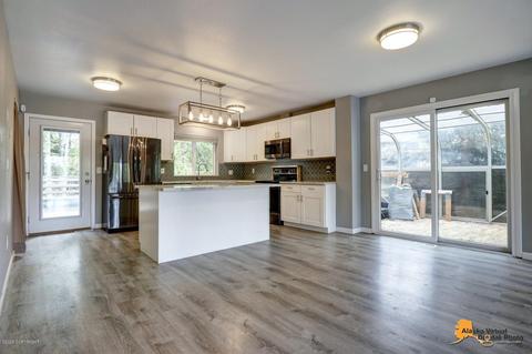 17626 Laoana Cir, Eagle River, AK 99577 photo 1