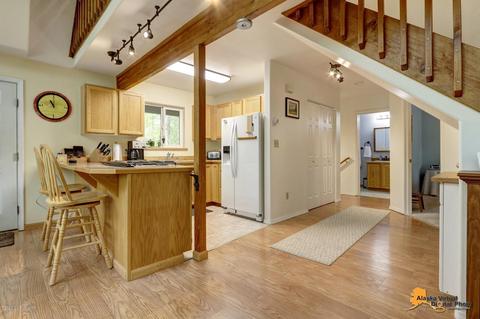 20435 Stephen Cir, Chugiak, AK 99567 photo 17