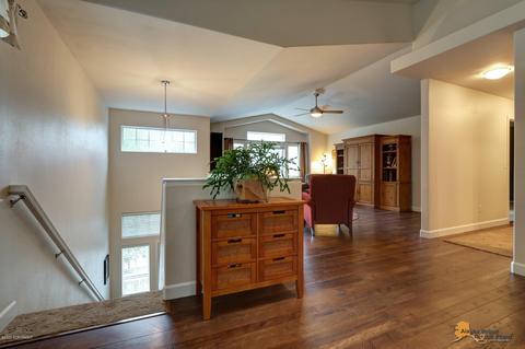 20571 Pine Crest Ln, Eagle River, AK 99577 photo 2