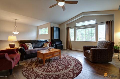 20571 Pine Crest Ln, Eagle River, AK 99577 photo 3