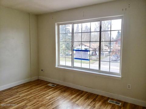 6522 E 9th Ave # 2, Anchorage, AK 99504 photo 11