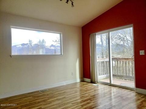6522 E 9th Ave # 2, Anchorage, AK 99504 photo 9