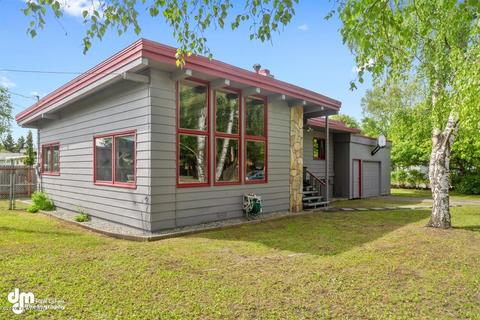 3001 Eureka St, Anchorage, AK 99503 photo 3