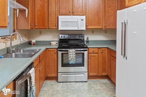 3001 Eureka St, Anchorage, AK 99503 photo 9