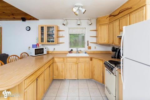 9174 E Devonshire Dr, Trapper Creek, AK 99683 photo 14