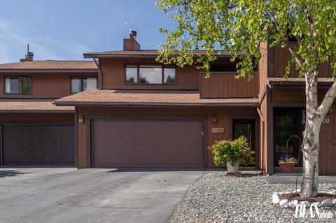 7802 Raymar Cir, Anchorage, AK 99518 photo 1