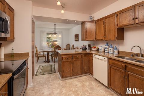 7802 Raymar Cir, Anchorage, AK 99518 photo 11