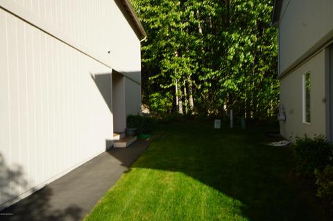 5703 Sapphire Loop # 29B, Anchorage, AK 99504 photo 19