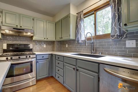 19724 Delphin Cir, Eagle River, AK 99577 photo 18