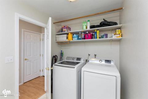 12101 Copper Mountain Dr, Eagle River, AK 99577 photo 13