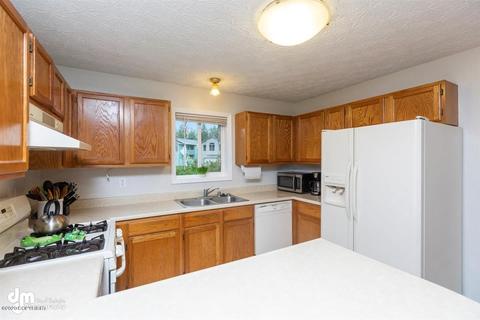 12101 Copper Mountain Dr, Eagle River, AK 99577 photo 9