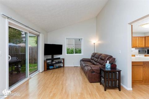 12101 Copper Mountain Dr, Eagle River, AK 99577 photo 7