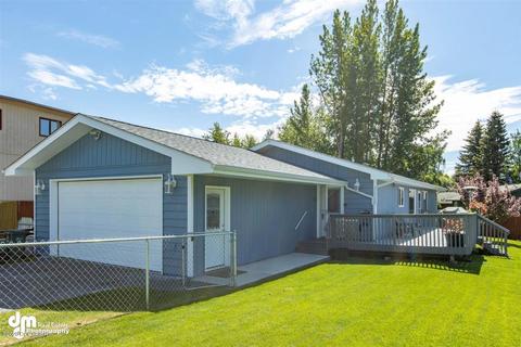 2910 Ruby Dr, Anchorage, AK 99502 photo 1