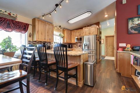 2910 Ruby Dr, Anchorage, AK 99502 photo 8