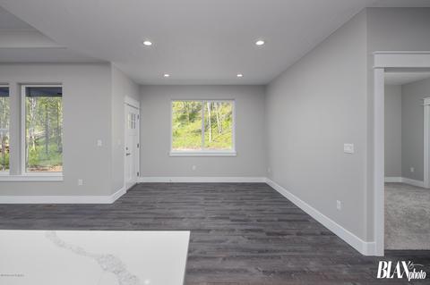 8529 E Dancing Lights Dr, Palmer, AK 99645 photo 7
