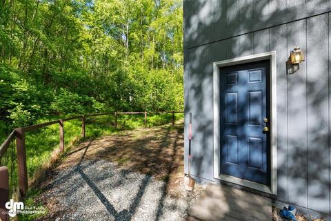 7486 River Park Cir, Eagle River, AK 99577 photo 26