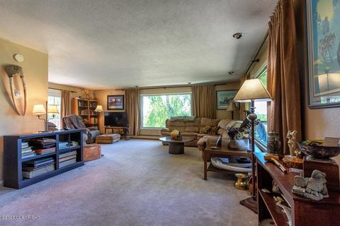 19239 Adrian Ave, Chugiak, AK 99567 photo 13