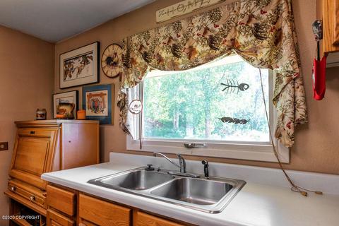 19239 Adrian Ave, Chugiak, AK 99567 photo 7