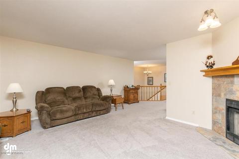 8686 Cross Pointe Loop, Anchorage, AK 99504 photo 4