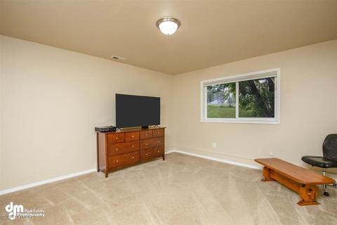 8686 Cross Pointe Loop, Anchorage, AK 99504 photo 12