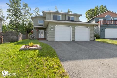 11131 Aberdeen Cir, Eagle River, AK 99577 photo 1