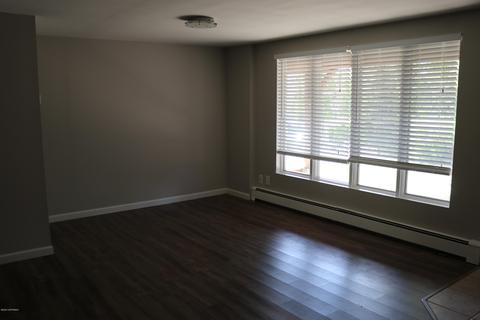835 E 73rd Ave, Anchorage, AK 99518 photo 13