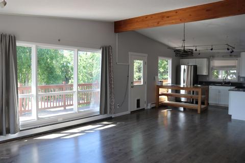 835 E 73rd Ave, Anchorage, AK 99518 photo 3