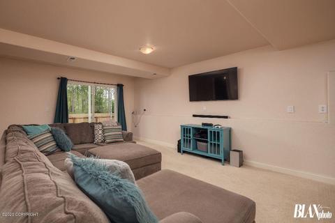 16652 Baird Cir, Eagle River, AK 99577 photo 24