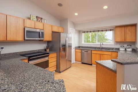 16652 Baird Cir, Eagle River, AK 99577 photo 8