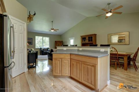 5721 E 104th Ave, Anchorage, AK 99507 photo 12