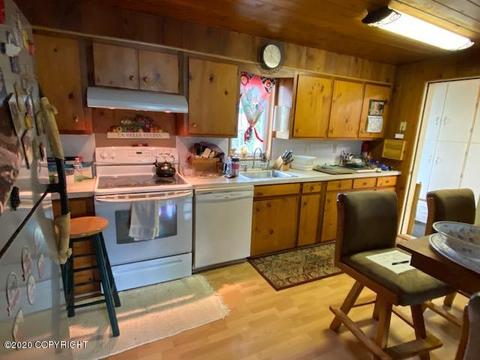 104 E Danview Ave, Homer, AK 99603 photo 5