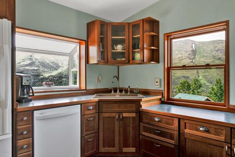 601 Hiland Rd, Eagle River, AK 99577 photo 5