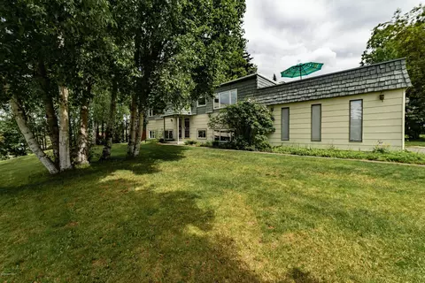 3607 Rhone Cir, Anchorage, AK 99508 photo 2