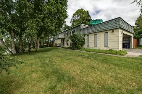 3607 Rhone Cir, Anchorage, AK 99508 photo 3