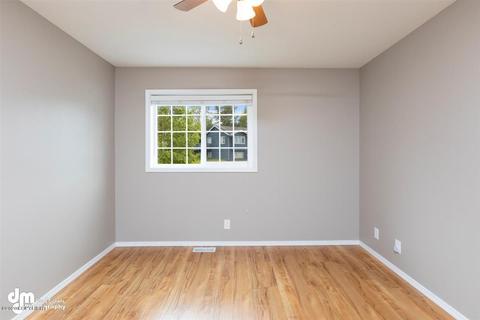 1943 Commodore Dr, Anchorage, AK 99507 photo 15