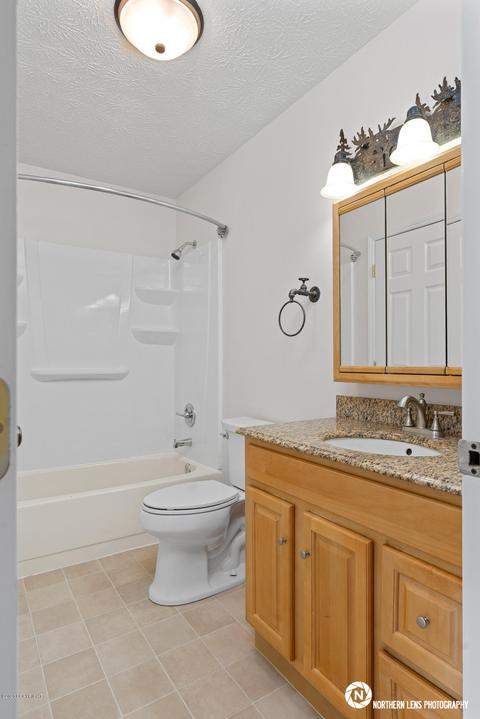 18644 N Lowrie Loop, Eagle River, AK 99577 photo 13
