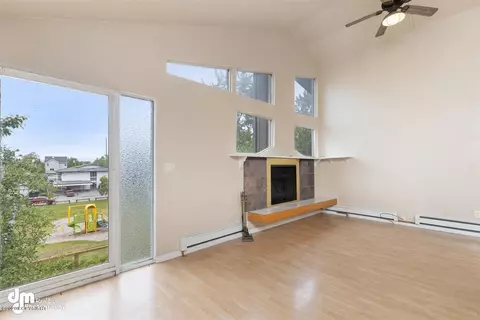 537 E 12th Ave, Anchorage, AK 99501 photo 8