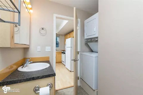 537 E 12th Ave, Anchorage, AK 99501 photo 30
