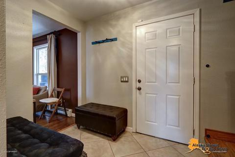7900 Evander Dr, Anchorage, AK 99518 photo 2