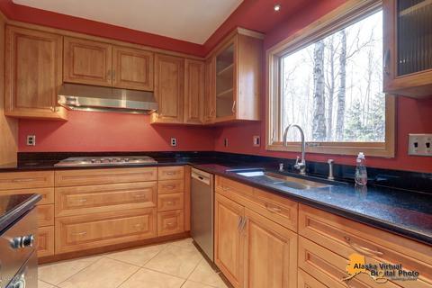 7900 Evander Dr, Anchorage, AK 99518 photo 13