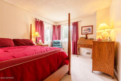 1290 Elegante Ln, Anchorage, AK 99501 photo 25