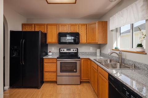 12142 Copper Mountain Dr, Eagle River, AK 99577 photo 5