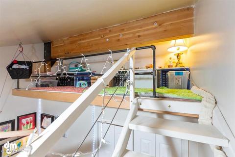 2426 Maple Ave, Anchorage, AK 99508 photo 8