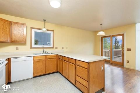 3530 Orbit Cir, Anchorage, AK 99517 photo 9