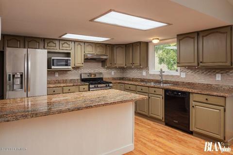19901 N Montague Loop, Eagle River, AK 99577 photo 9
