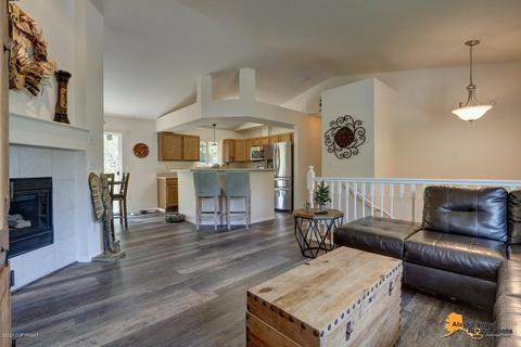 20150 Highland Ridge Dr, Eagle River, AK 99577 photo 4