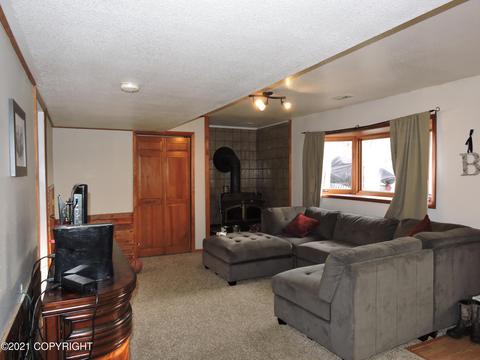 9128 Parkview Terrace Loop, Eagle River, AK 99577 photo 5