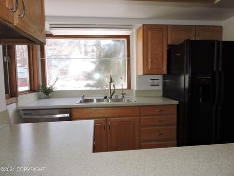 9128 Parkview Terrace Loop, Eagle River, AK 99577 photo 2