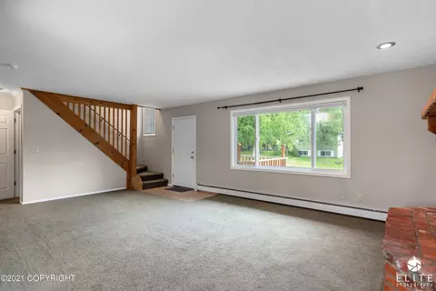 4943 Vance Dr, Anchorage, AK 99508 photo 16