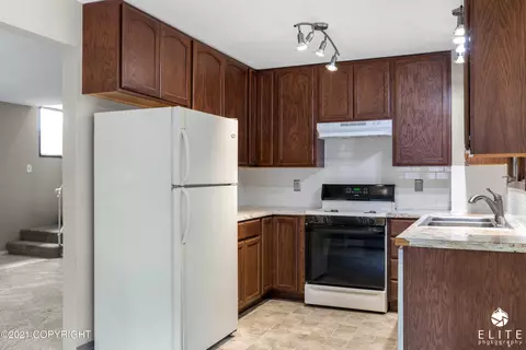 4943 Vance Dr, Anchorage, AK 99508 photo 7